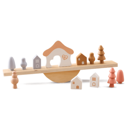 Jeu-d_équilibre-Montessori-Maison